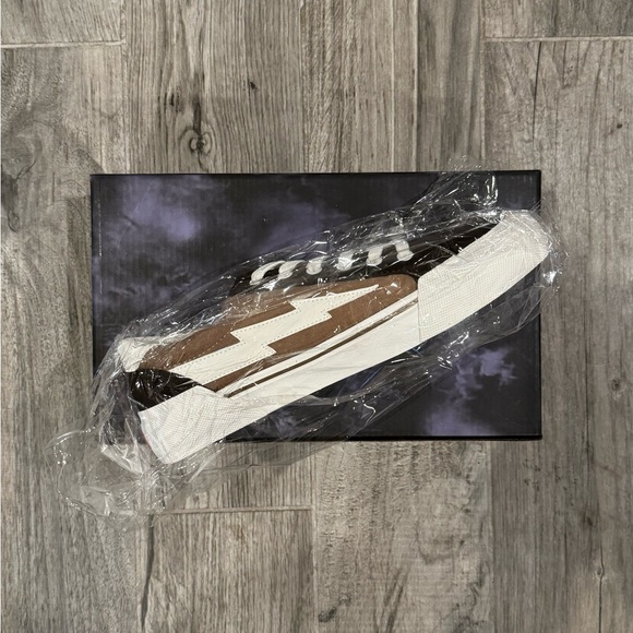 REVENGE x Storm Low Top / Brown & White / 8M (9.5W) - Picture 1 of 6